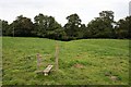 Footpath junction near Oat Eddish Farm