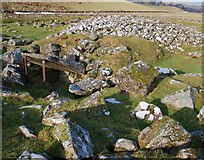 NR8398 : Nether Largie Mid Cairn by Patrick Mackie