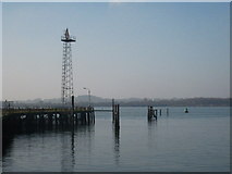 SU4110 : Navigation marker on Royal Pier by Rod Allday