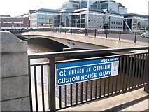 O1634 : The Talbot Memorial Bridge from Custom House Quay by Eric Jones