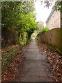 Bournemouth: footpath B16 between Braidley and Bodorgan Roads