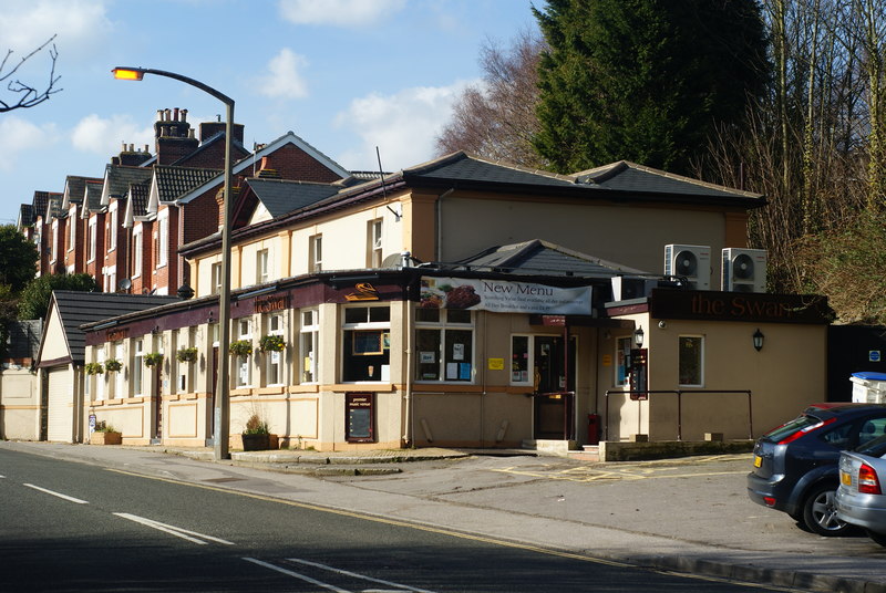 The Swan, Woolston, Hampshire © Peter Trimming :: Geograph Britain and ...