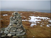 SD8786 : Cairn on Drumaldrace by Michael Graham