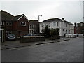 Approaching the junction of Shelley Road and Graham Road