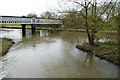 Two branches of the Thames join up again