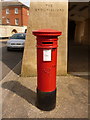 Poundbury: postbox № DT1 214, Longmoor Street