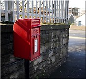 J4974 : Postbox, Newtownards by Rossographer