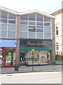 Skippers Jewellers - Commercial Street