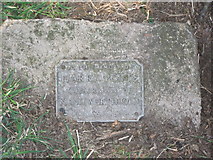 SP2872 : Memorial plaque, Abbey Fields, Kenilworth by John Brightley