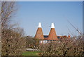 Manor Farm Oast house (2)