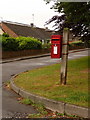 Porton: postbox № SP4 76, Beech Close