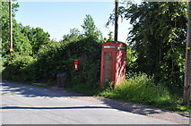 SO6607 : Telephone kiosk at Blakeney Hill by Nick Mutton 01329 000000
