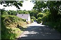 The descent to Pont Ddwyryd past Pendalar cottage