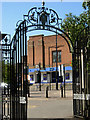 Caldecott Park gates, Rugby