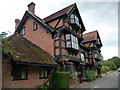 Crawley - Fox And Hounds