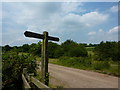 Footpath sign near Hilts Quarry, Crich