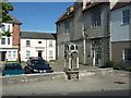 The Roman Fountain, Somerleigh Road