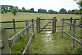 Footpath towards Streele Farm