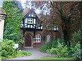 Tudor frontage of Aberdeen House