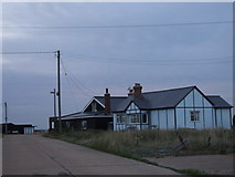 TR0917 : Cottages at Dungeness by Chris Whippet