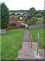 Footpath to Glebeland Way