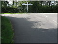 Signpost at the southern end of Sheriffs Lane