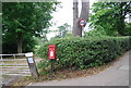 Postbox, Main Rd, Knockholt