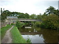 Walking along the Leeds to Liverpool Canal #330