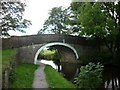 Walking along the Leeds to Liverpool Canal #480