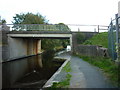 Walking along the Leeds to Liverpool Canal #496