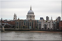 TQ3280 : View across the river towards St Paul's Cathedral by N Chadwick
