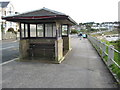 Seafront shelter, Cliff Road