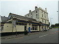 Pub at the eastern end of Old Christchurch Road