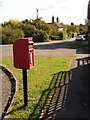 Bourton: postbox № SP8 79, Silton Road