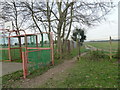 Footpath sign at the edge of Southbourne Park