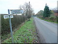 Signpost near Wyndbrook