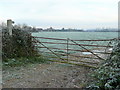 Footpath to Moat Farm