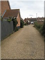 Path from the B1123 entering Holmere Drive