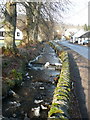 The Moulin Burn flows through Moulin