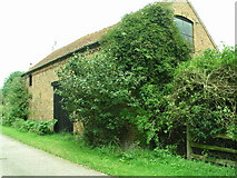 TF1162 : Blankney, barn alongside Carr Dyke by Brian Westlake