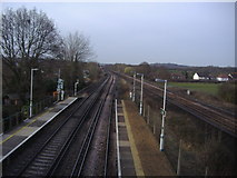 TQ2846 : Railway lines north of Salfords station by David Howard