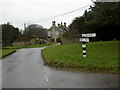 Hinton-in-the-Hedges, fingerpost