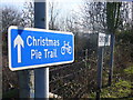 SU9249 : Christmas Pie Trail by Colin Smith