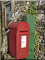 Toller Fratrum: detail of the postbox