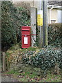 Leigh: postbox № DT9 38