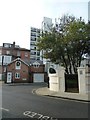 Approaching the junction of Auckland Road East and Lennox Road South