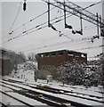 Small building by the West Coast Main line, Harlesden