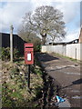 Hordle: postbox № SO41 97, Silver Street