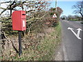 New Milton: postbox № BH25 197, Bashley Cross Road