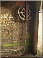 Pulley and chain, Woodland Fort